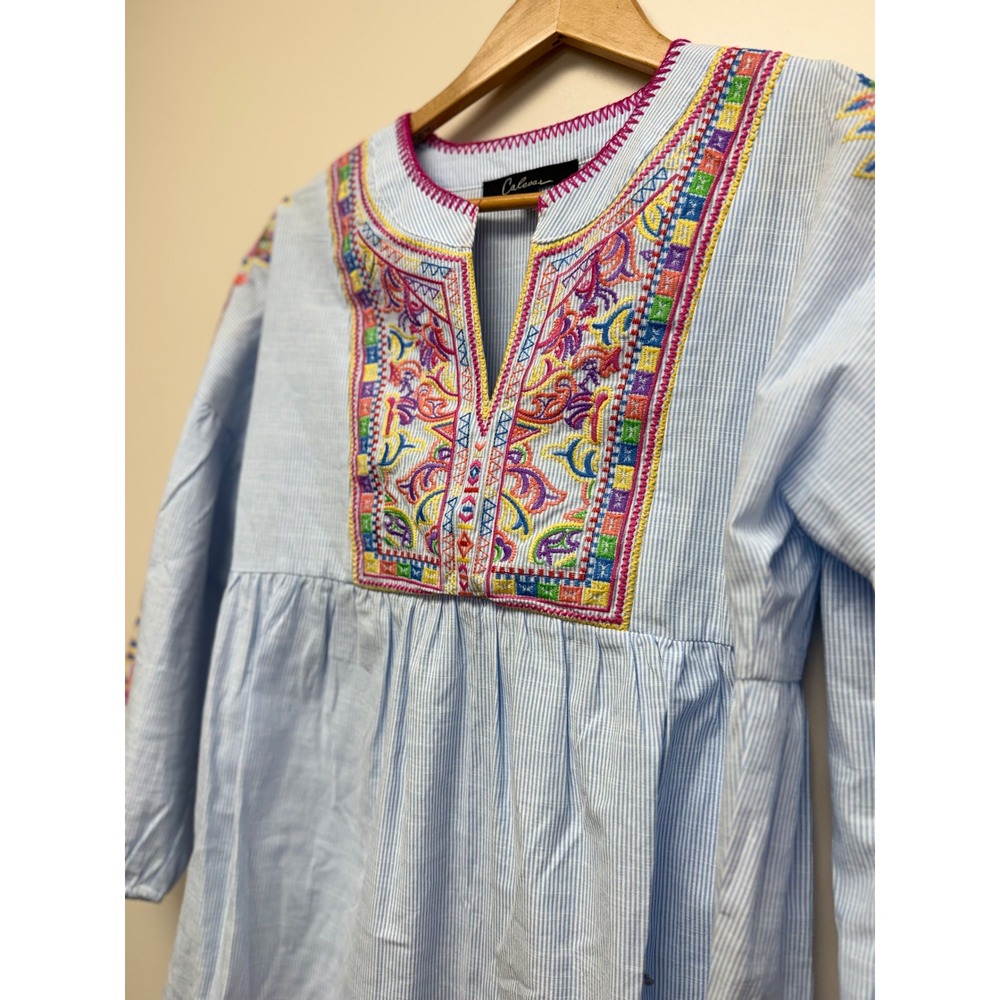 Calessa Split V Neck Cotton Embroidered‎ Shirt Long Sleeve Sz S NWT - Picture 2 of 6